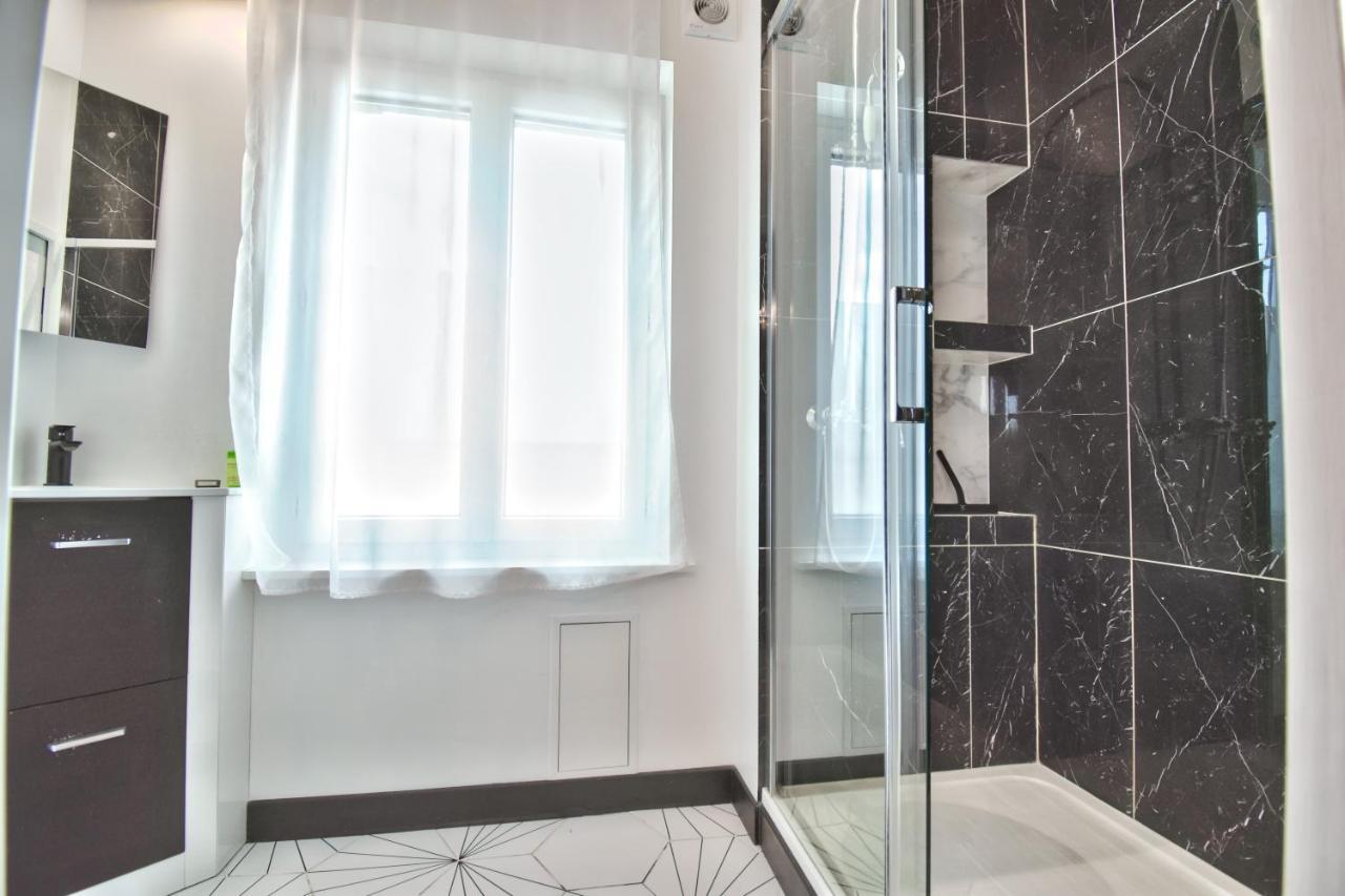 * Le Loft Des Mysteres * Apartment Maintenon Bagian luar foto